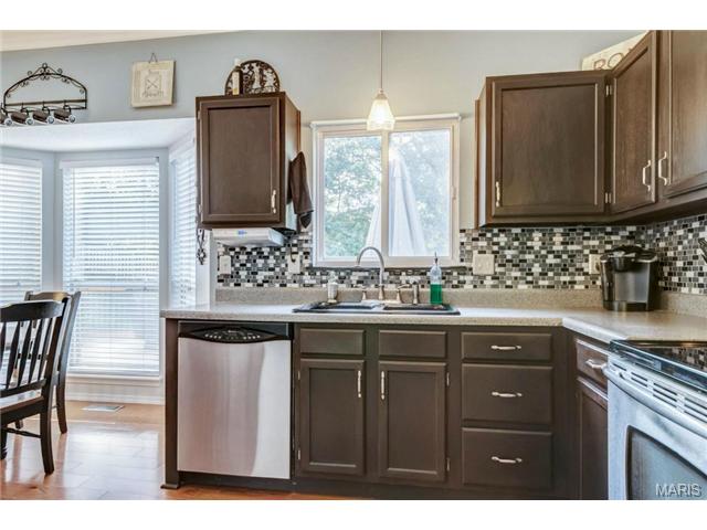 232 Cleta Ct, Ballwin, MO 63021 photo 14