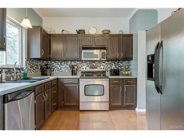232 Cleta Ct, Ballwin, MO 63021 photo 13