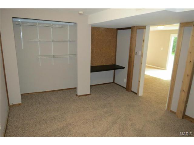 5192 Trailbend Dr, Black Jack, MO 63033 photo 10