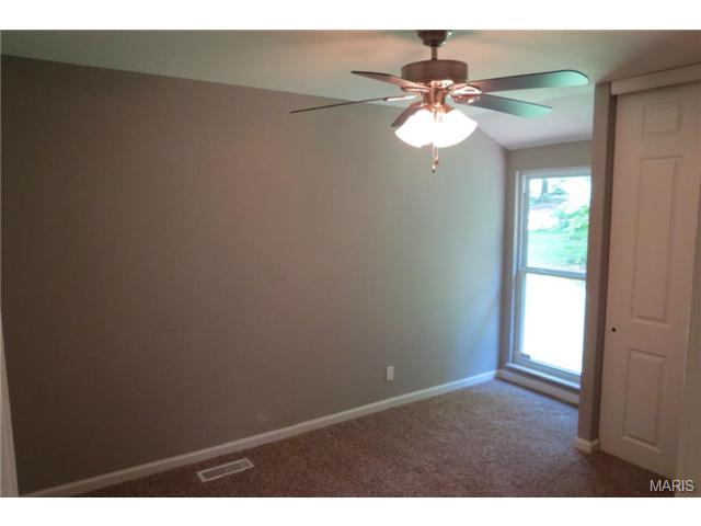 5192 Trailbend Dr, Black Jack, MO 63033 photo 16
