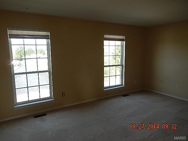 973 Rolling Thunder Dr, O'fallon, MO 63368 photo 9