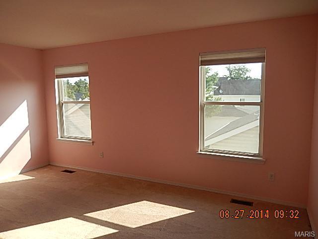 973 Rolling Thunder Dr, O'fallon, MO 63368 photo 11