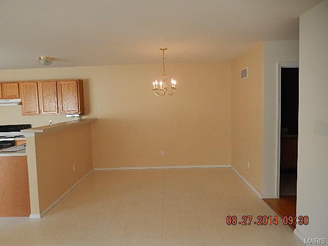973 Rolling Thunder Dr, O'fallon, MO 63368 photo 5