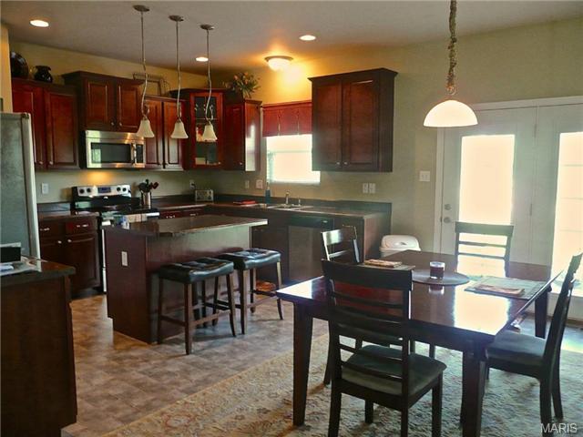 722 Ashton Way Cir, Eureka, MO 63025 photo 5