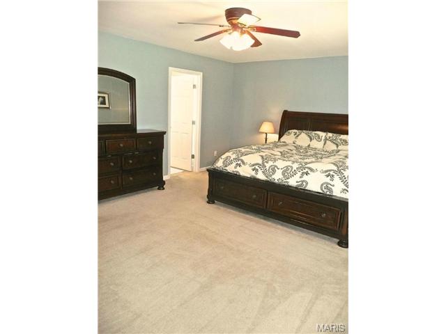 722 Ashton Way Cir, Eureka, MO 63025 photo 11