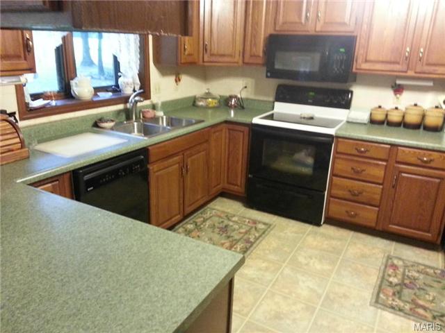 6 Spring, O'fallon, MO 63366 photo 12