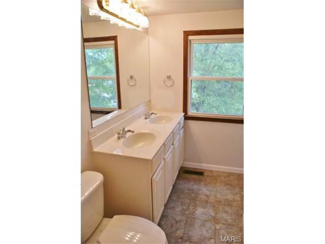 505 Maureen, Eureka, MO 63025 photo 13