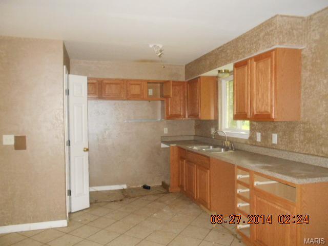 269 Oakborough, Lake Saint Louis, MO 63367 photo 9