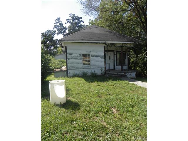 102 Harold, Crocker, MO 65452 photo 1