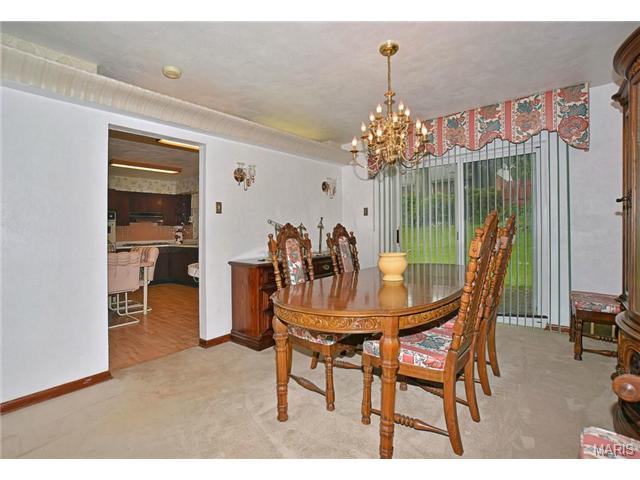 7129 Farley Ave, Normandy, MO 63121 photo 7