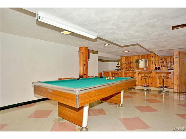 7129 Farley Ave, Normandy, MO 63121 photo 18