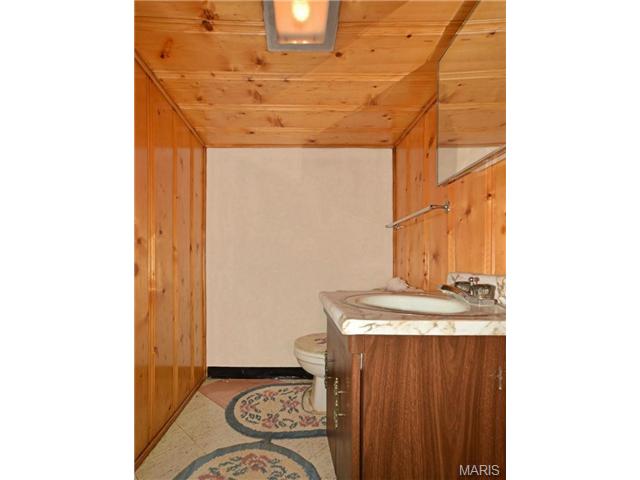 7129 Farley Ave, Normandy, MO 63121 photo 19