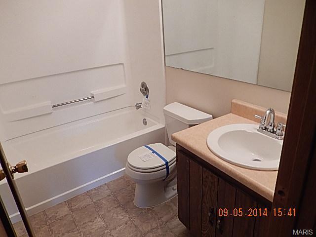 20 Jakes, O'fallon, MO 63366 photo 9