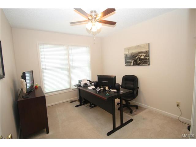 1654 Thurston Ct, O'fallon, MO 63366 photo 10