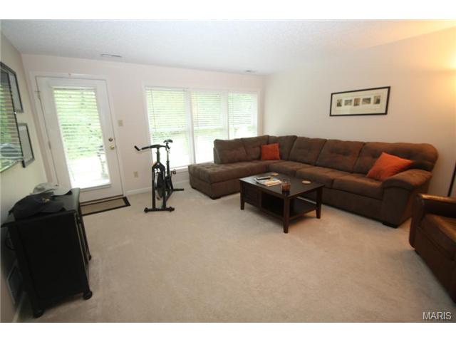 1654 Thurston Ct, O'fallon, MO 63366 photo 14