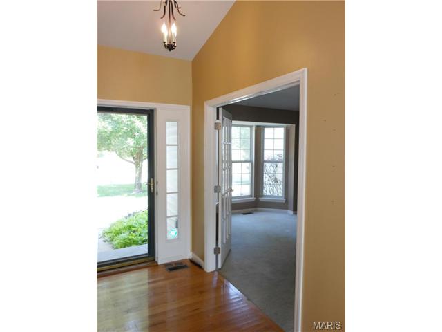 1204 Turtle Crk, O'fallon, MO 63366 photo 2