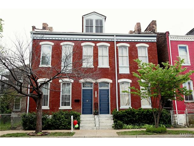 1310 Wright St, Saint Louis, MO 63107 photo 1