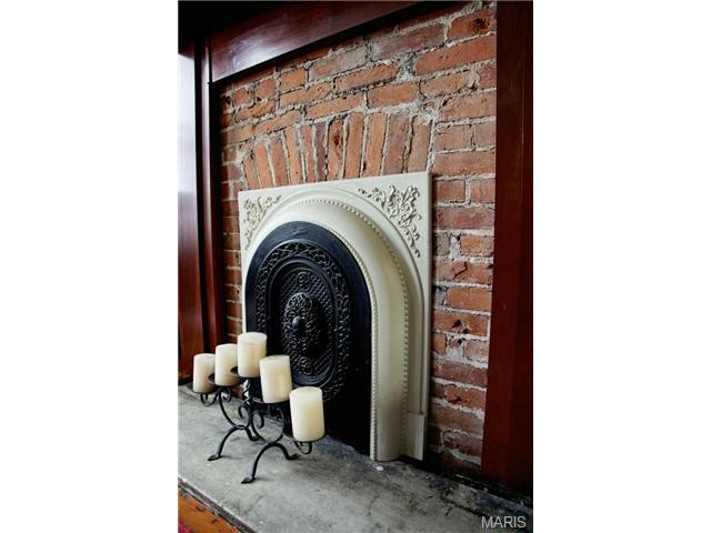1310 Wright St, Saint Louis, MO 63107 photo 6
