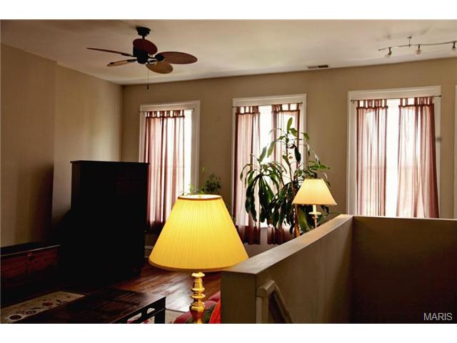 1310 Wright St, Saint Louis, MO 63107 photo 19