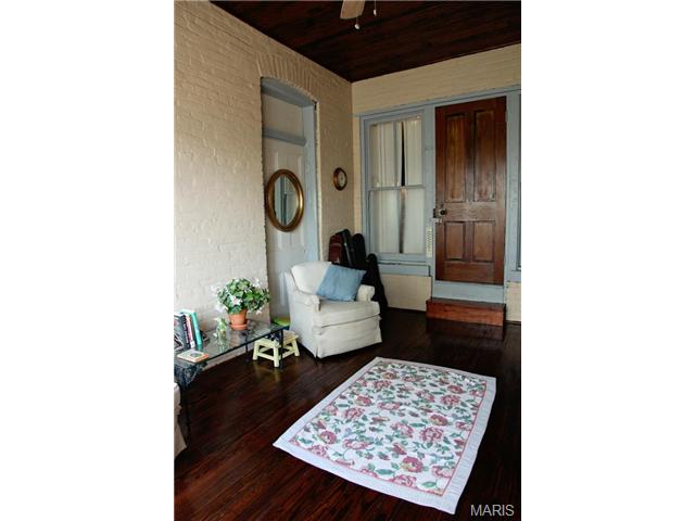 1310 Wright St, Saint Louis, MO 63107 photo 23