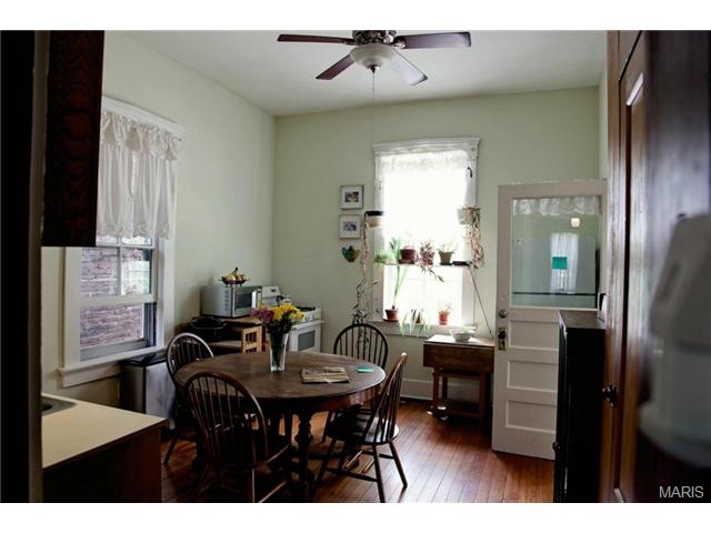 1310 Wright St, Saint Louis, MO 63107 photo 14