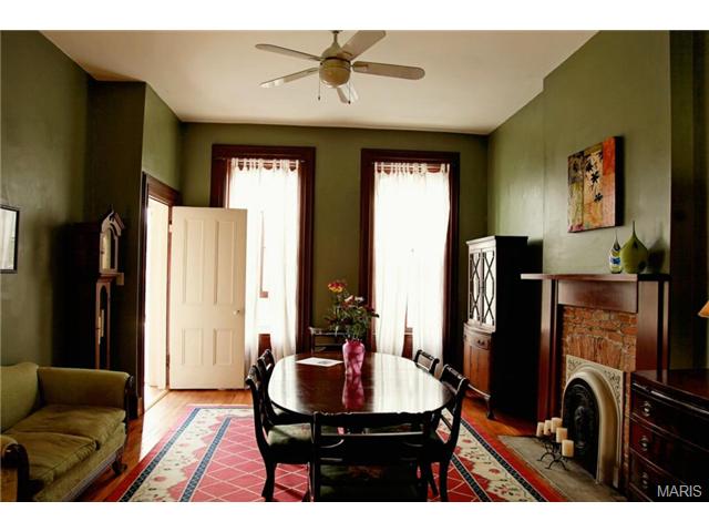 1310 Wright St, Saint Louis, MO 63107 photo 5