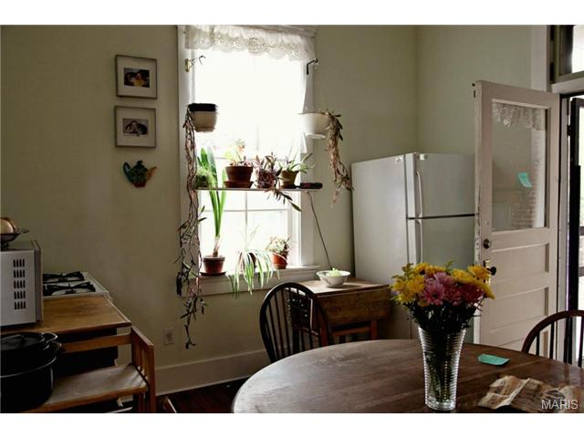 1310 Wright St, Saint Louis, MO 63107 photo 16