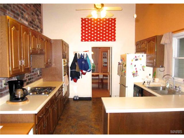 1703 Warmington, Ballwin, MO 63021 photo 6