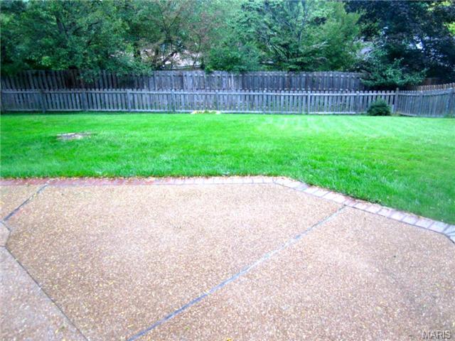 1703 Warmington, Ballwin, MO 63021 photo 31