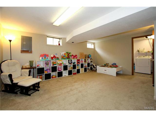 515 Merribrook Ln, O'fallon, MO 63368 photo 17