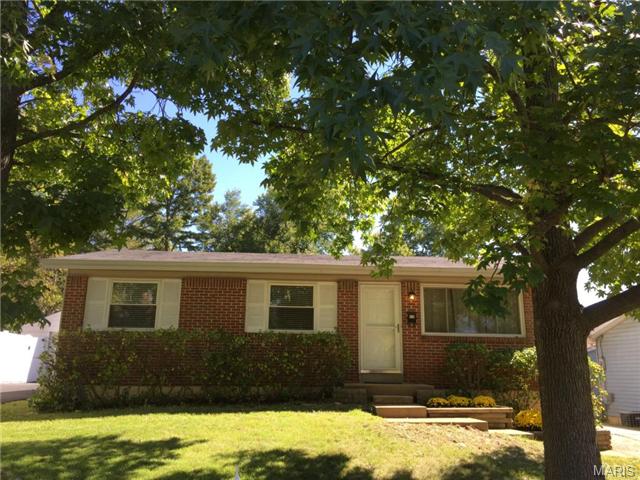 424 Rosedale Ter, Ballwin, MO 63021 photo 1