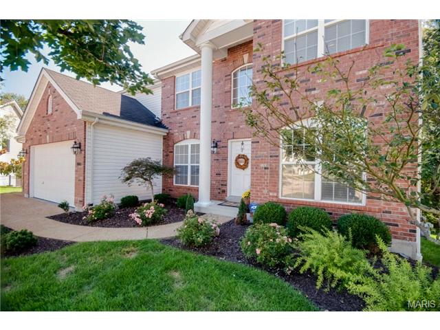 700 Rose Haven Ct, Ballwin, MO 63021 photo 1