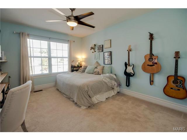 700 Rose Haven Ct, Ballwin, MO 63021 photo 11