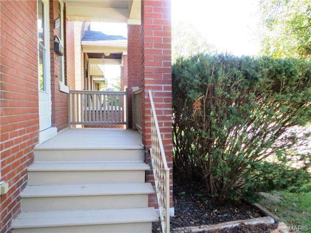 5212 Gresham Ave, Saint Louis, MO 63109 photo 9