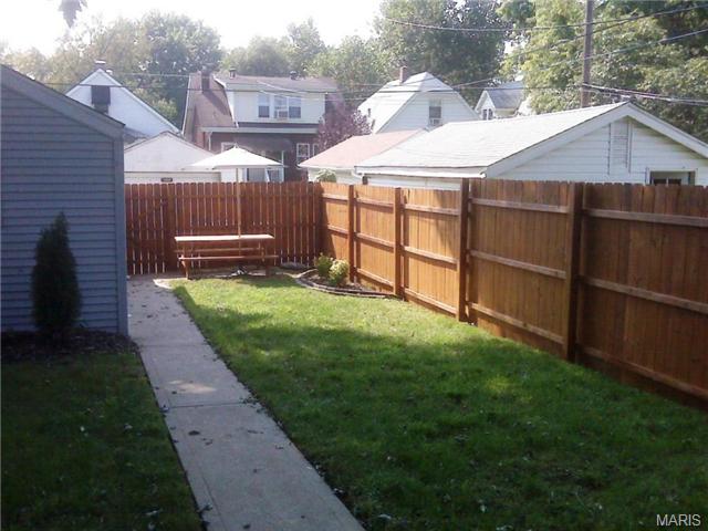 5212 Gresham Ave, Saint Louis, MO 63109 photo 7