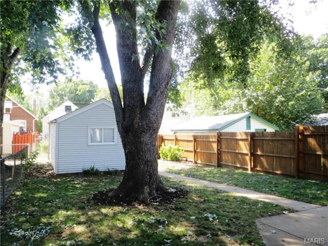 5212 Gresham Ave, Saint Louis, MO 63109 photo 19