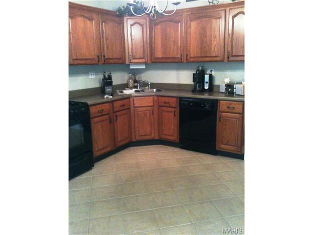 5212 Gresham Ave, Saint Louis, MO 63109 photo 13