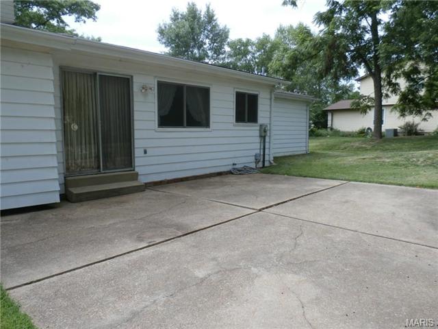 992 Amsterdam Dr, Ballwin, MO 63011 photo 32