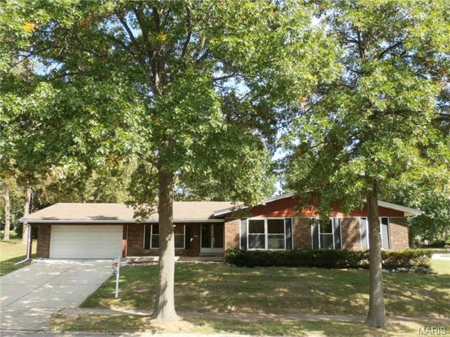 992 Amsterdam Dr, Ballwin, MO 63011 photo 34