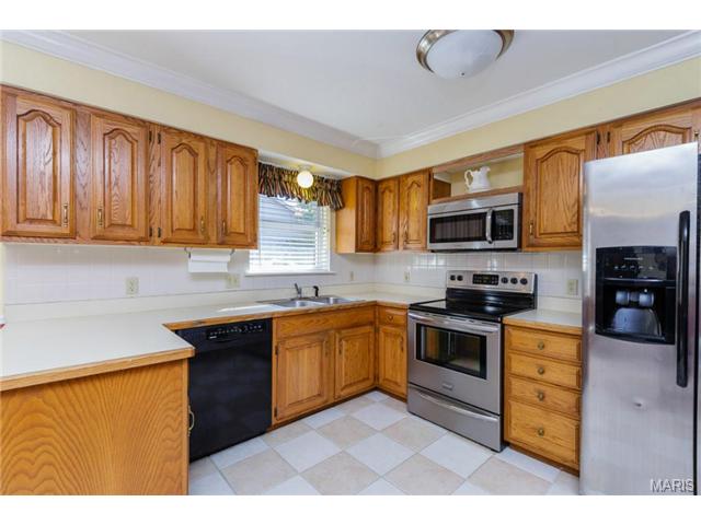 3022 Long Wheat Dr, O'fallon, MO 63368 photo 7
