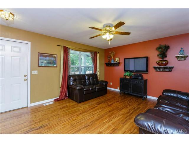3022 Long Wheat Dr, O'fallon, MO 63368 photo 2