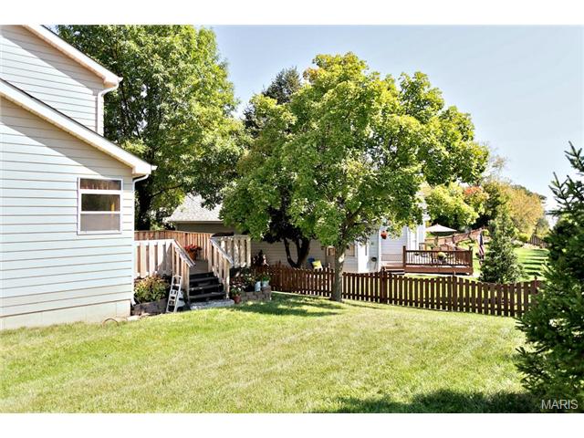 550 Oak Commons Dr, Ballwin, MO 63021 photo 33