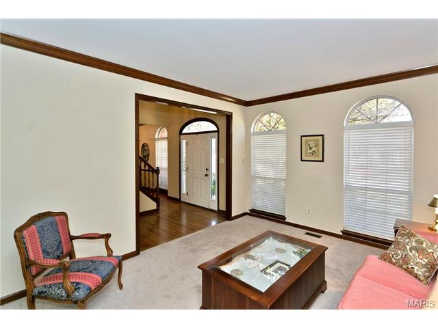 550 Oak Commons Dr, Ballwin, MO 63021 photo 10