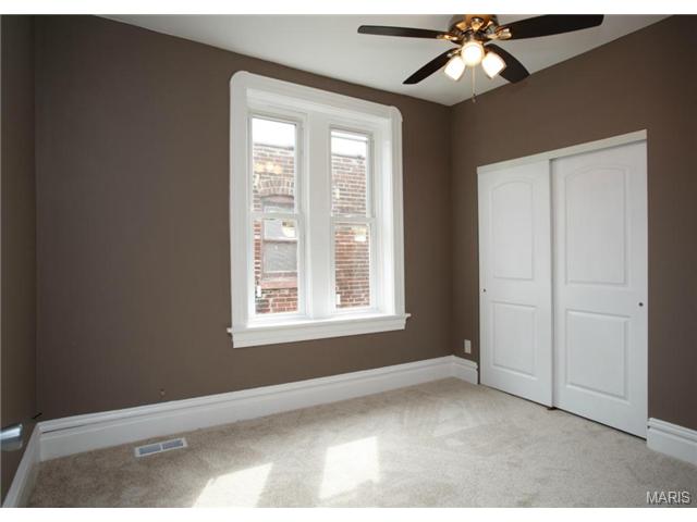3473 Grace Ave, Saint Louis, MO 63116 photo 23