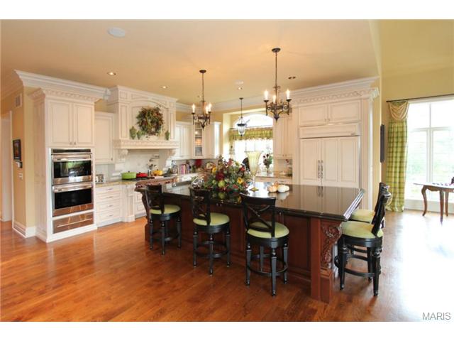 9 Upper Whitmoor Dr, Weldon Spring, MO 63304 photo 8