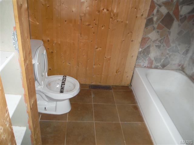 445 Hunt, Ballwin, MO 63021 photo 3