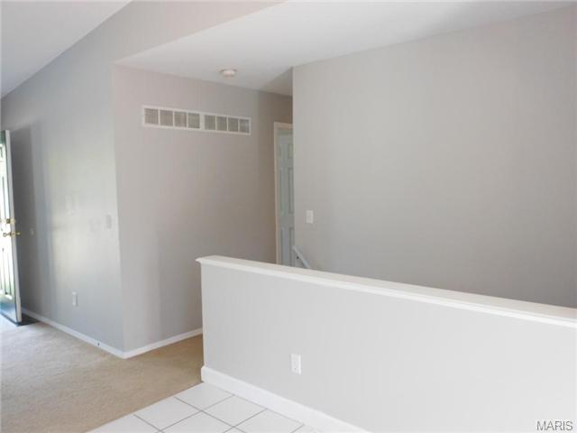 1330 Manuka Dr, O'fallon, MO 63366 photo 9