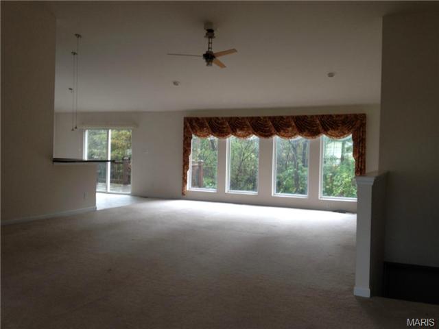 744 Longfellow Cir, O'fallon, MO 63366 photo 4