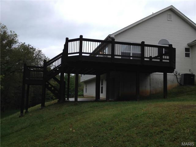 744 Longfellow Cir, O'fallon, MO 63366 photo 2