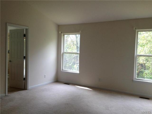 744 Longfellow Cir, O'fallon, MO 63366 photo 6